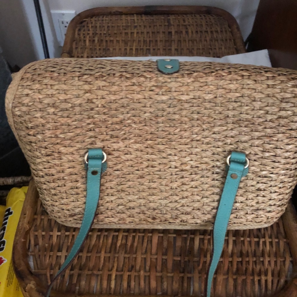 Kate Spade Spring Handbag - Picture 3 of 5
